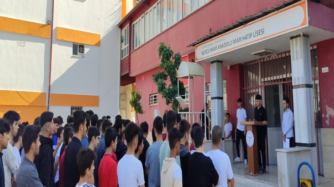 19 MAYIS ATATÜRK'Ü ANMA GENÇLİK VE SPOR BAYRAMI OKULUMUZ'DA COŞKUYLA KUTLANDI 